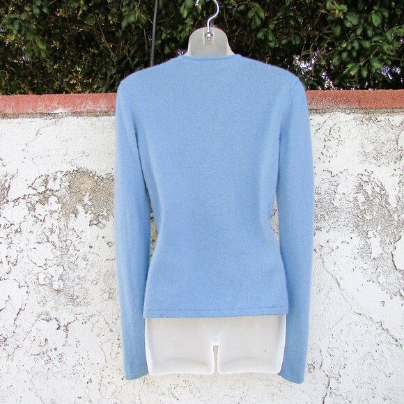 Neiman Marcus powder blue cashmere sweater M - Picture 7 of 7